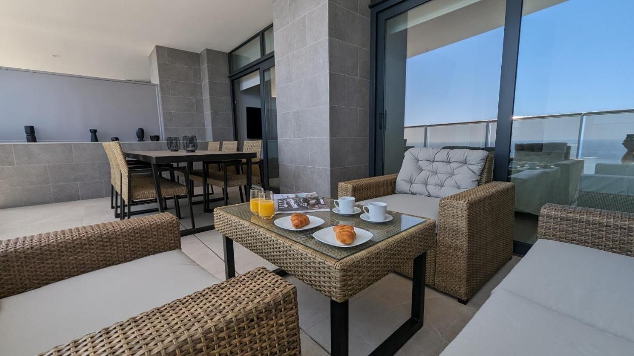 Sunset Cliffs Stylish Apartment Μπένιντορμ Εξωτερικό φωτογραφία