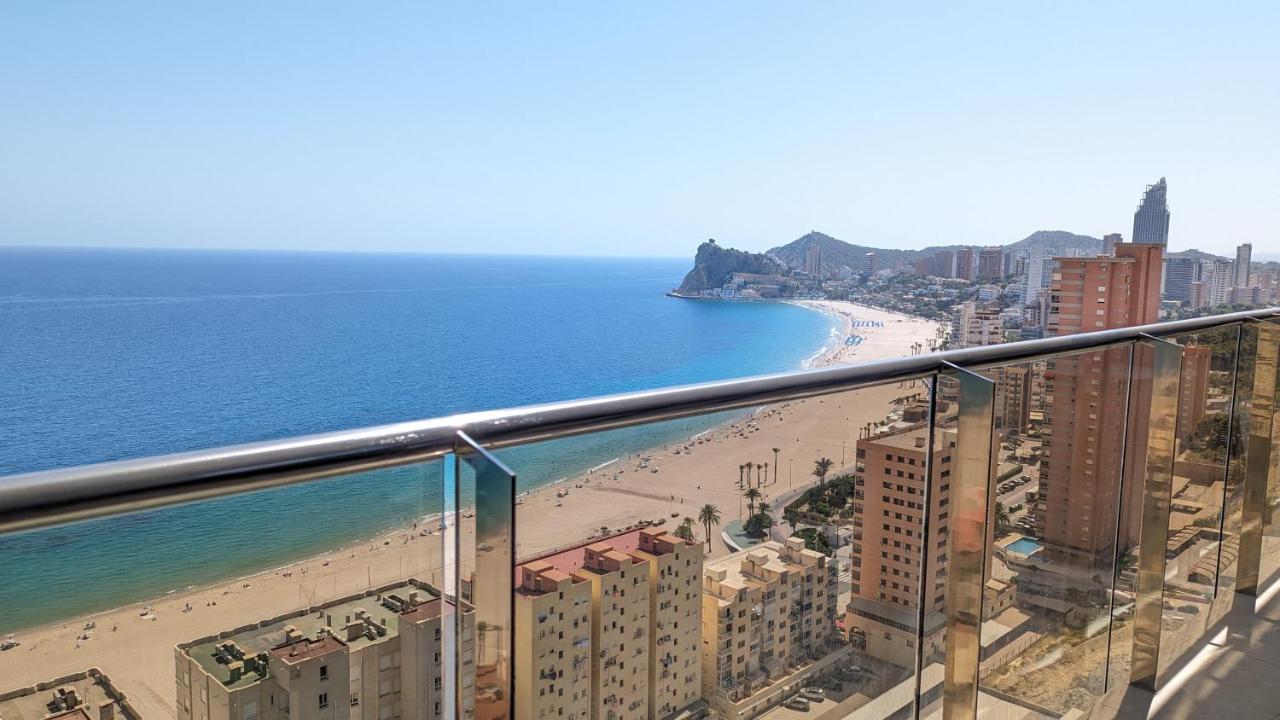 Sunset Cliffs Stylish Apartment Μπένιντορμ Εξωτερικό φωτογραφία