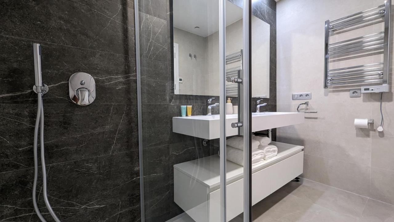 Sunset Cliffs Stylish Apartment Μπένιντορμ Εξωτερικό φωτογραφία