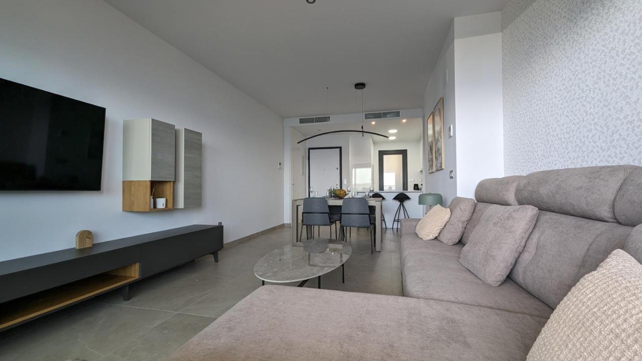 Sunset Cliffs Stylish Apartment Μπένιντορμ Εξωτερικό φωτογραφία